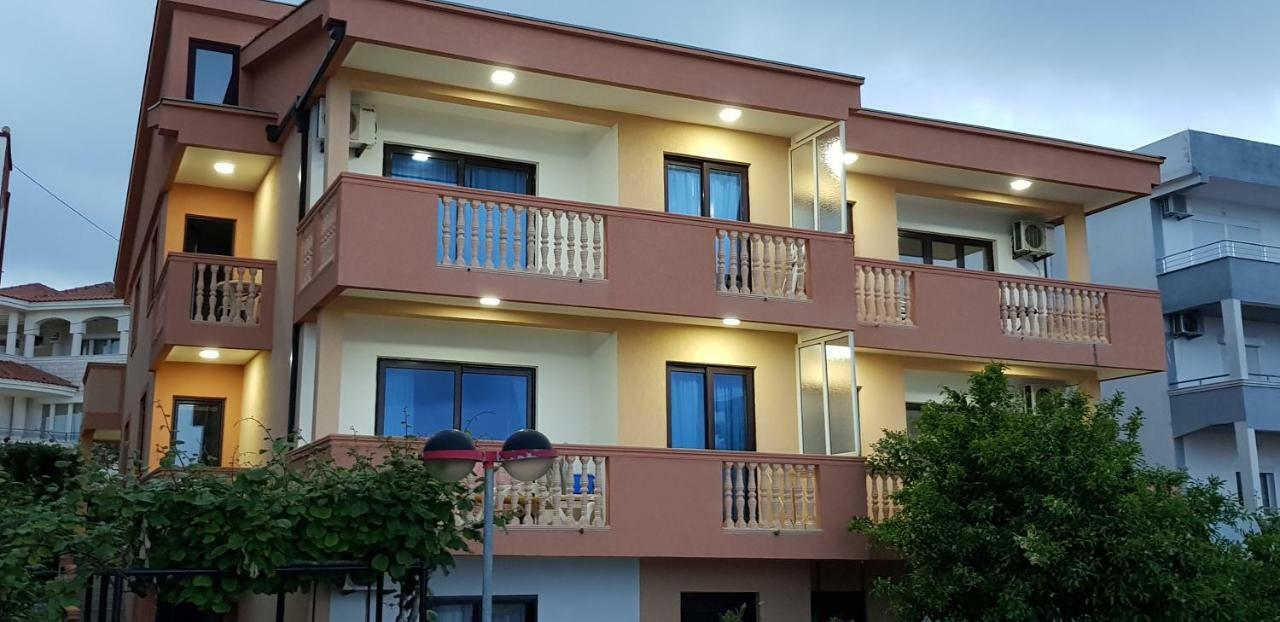 Adriatic Apartments Ulcinj Exterior photo